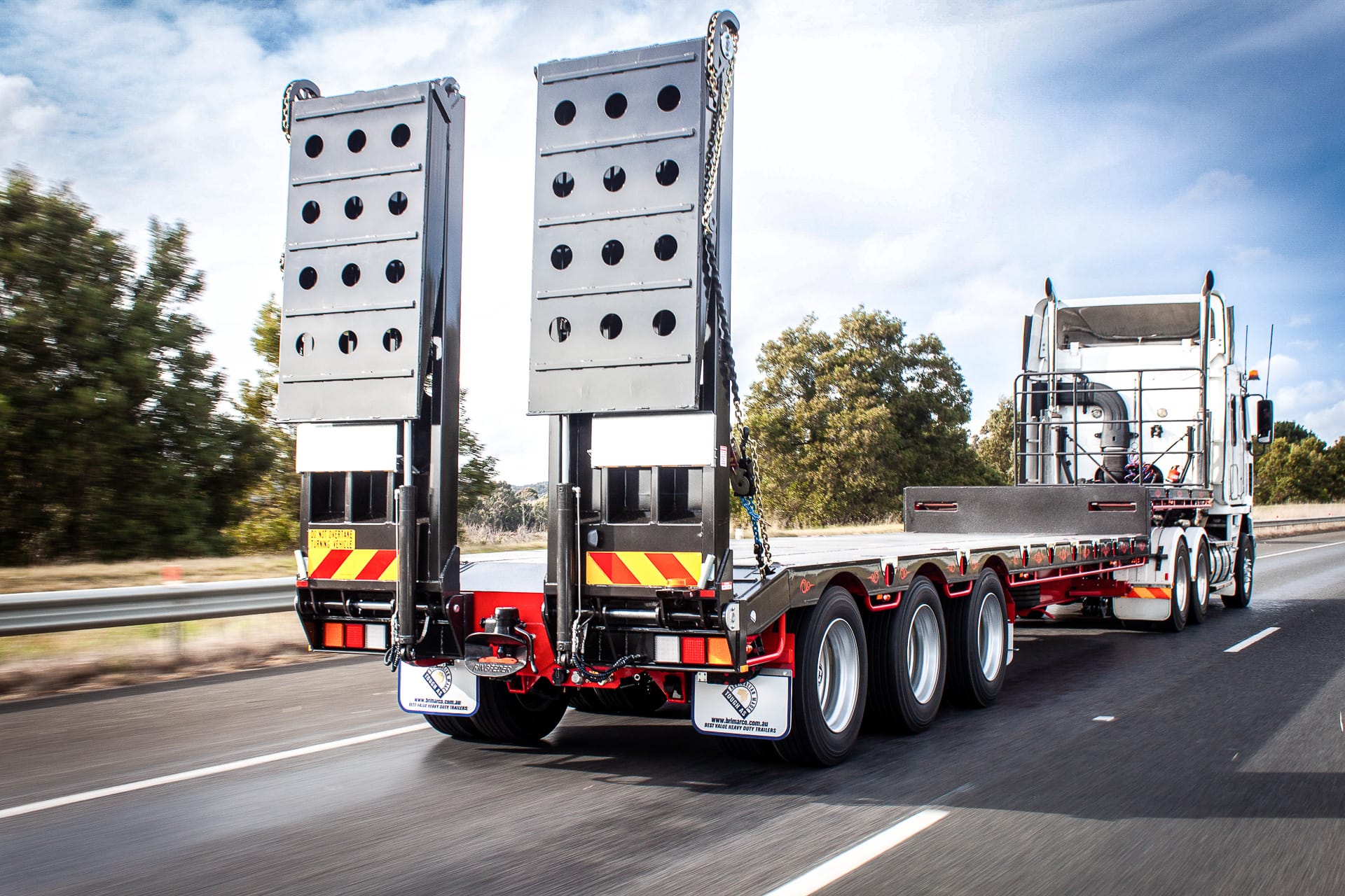 3.5m Tri-Axle Drop Deck Widener Trailer – photo 7