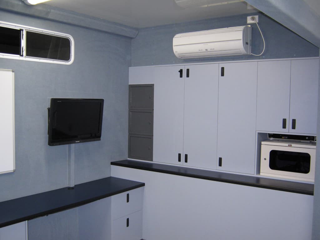 Command centres Australian Federal Police Mobile Command Centre